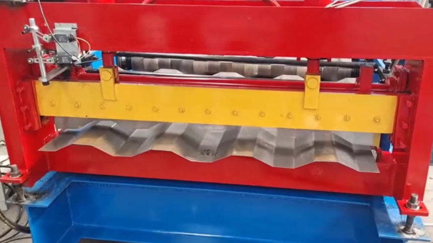 Shipping Container Side Panel Roll Forming Machine