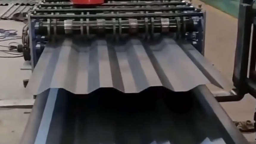 Truck Body Panel Roll Forming Machine